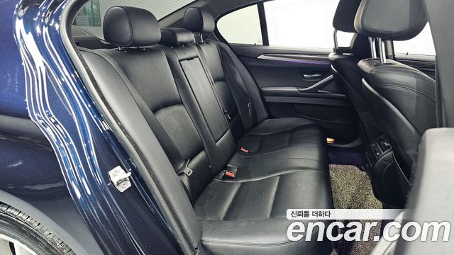 BMW 5 Series (F10) 528i M Aero Dynamic 2016 — фото 11