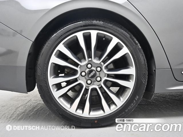 Lincoln Continental (X) 3.0 AWD 2017 — фото 5