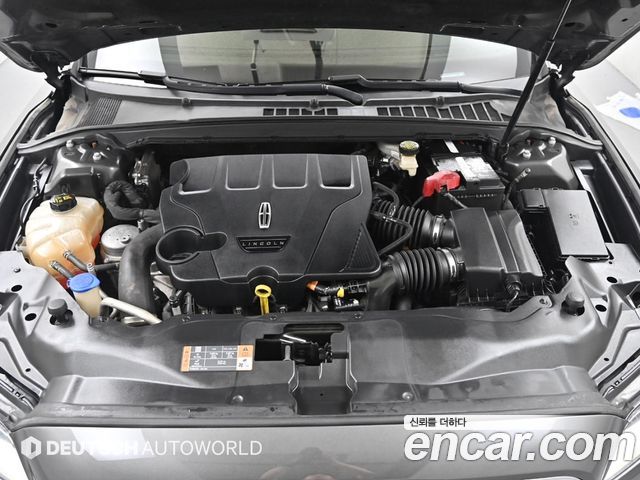 Lincoln Continental (X) 3.0 AWD 2017 — фото 6