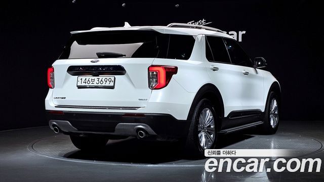 Ford Explorer (VI) 2.3 LimIted 4WD 2020 — фото 2