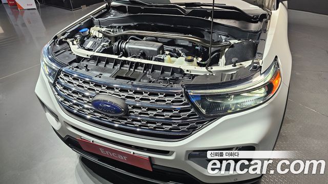 Ford Explorer (VI) 2.3 LimIted 4WD 2020 — фото 6