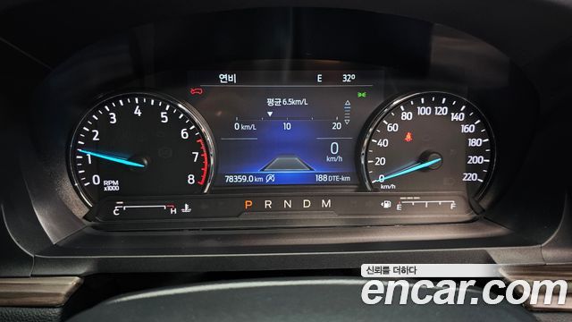 Ford Explorer (VI) 2.3 LimIted 4WD 2020 — фото 8