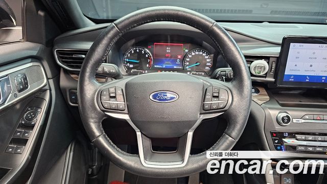 Ford Explorer (VI) 2.3 LimIted 4WD 2020 — фото 13