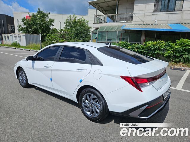 Hyundai Avante (CN7) 1.6 Modern 2024 — фото 3