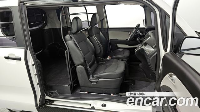 Kia Ray Van Prestige 2021 — фото 16