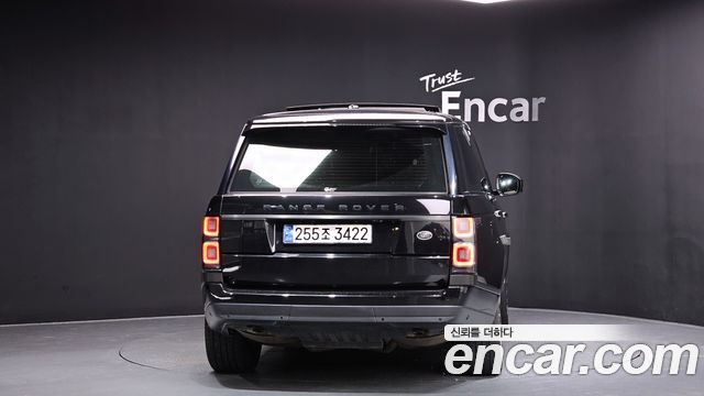Land Rover Range Rover (IV) 4.4 SDV8 Vogue SE DIESEL 2016 — фото 4
