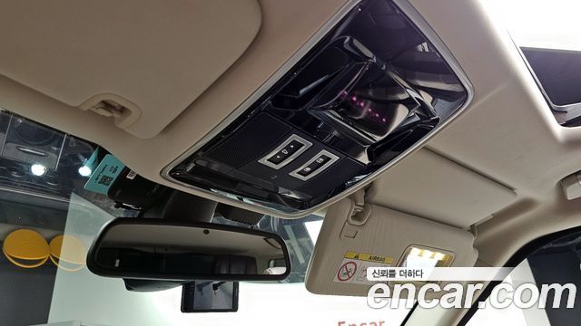 Land Rover Range Rover (IV) 4.4 SDV8 Vogue SE DIESEL 2016 — фото 21