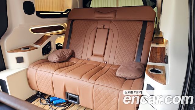 Hyundai Staria 2WD Camping Car Special Vehicle 2023 — фото 12
