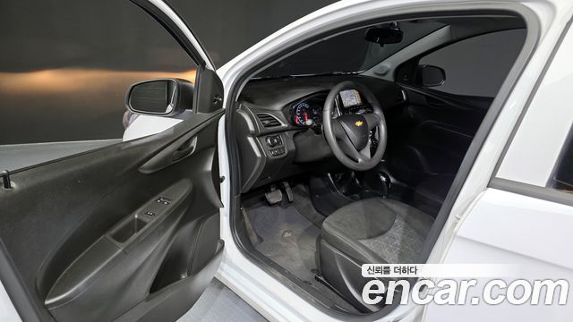 Chevrolet Spark Van 2020 — фото 10