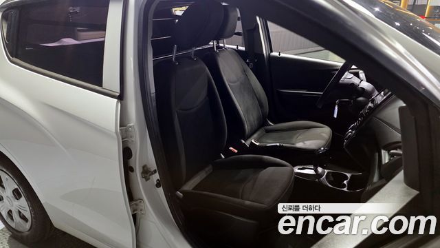 Chevrolet Spark Van 2020 — фото 11