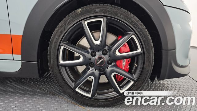 MINI Cooper S JCW Delaney Edition 3rd 2019 — фото 5
