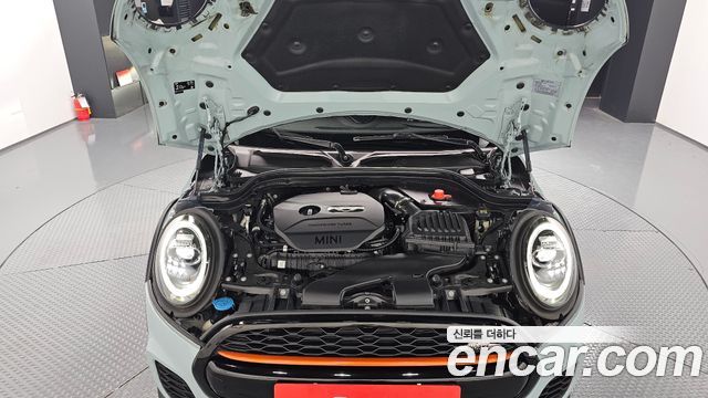 MINI Cooper S JCW Delaney Edition 3rd 2019 — фото 6