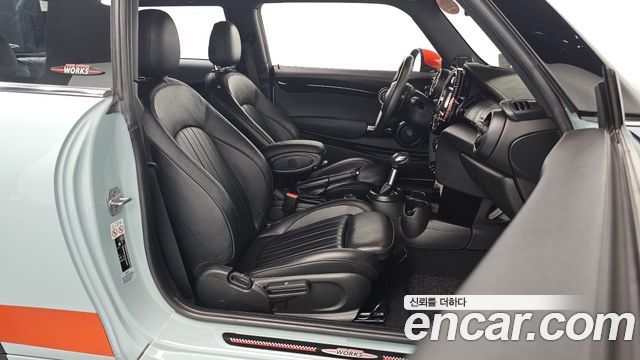 MINI Cooper S JCW Delaney Edition 3rd 2019 — фото 10