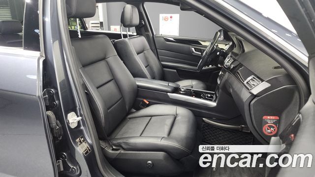 Mercedes-Benz E-Class (W212) E200 Avantgarde 2016 — фото 11
