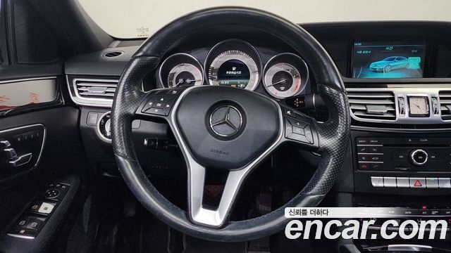 Mercedes-Benz E-Class (W212) E200 Avantgarde 2016 — фото 13