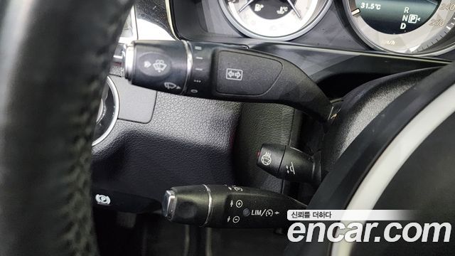 Mercedes-Benz E-Class (W212) E200 Avantgarde 2016 — фото 19
