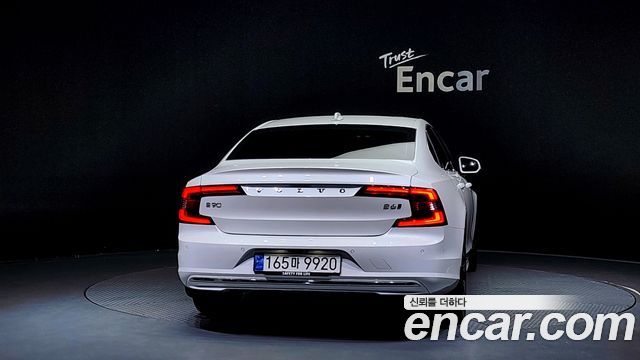 Volvo S90 B6 AWD Ultimate Bright 2024 — фото 4