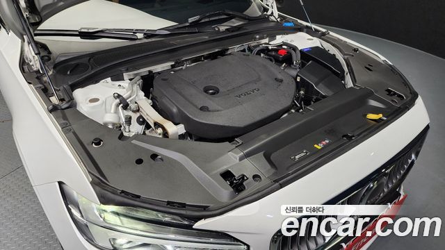 Volvo S90 B6 AWD Ultimate Bright 2024 — фото 6