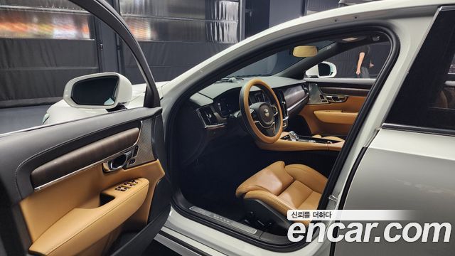 Volvo S90 B6 AWD Ultimate Bright 2024 — фото 10