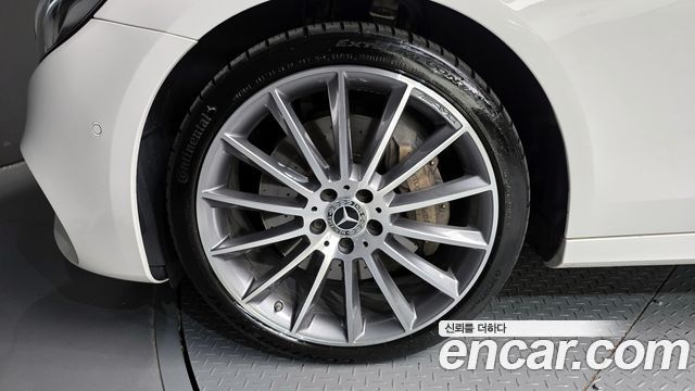 Mercedes-Benz E-Class (W213) E350 4MATIC AMG Line 2020 — фото 5