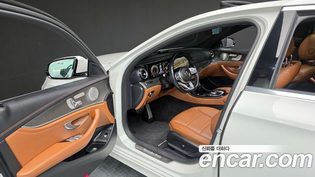 Mercedes-Benz E-Class (W213) E350 4MATIC AMG Line 2020 — фото 10
