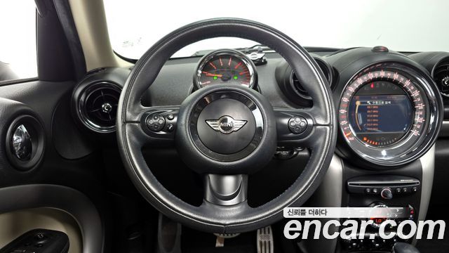 MINI Cooper D Countryman ALL4 1st 2015 — фото 13