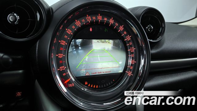 MINI Cooper D Countryman ALL4 1st 2015 — фото 15