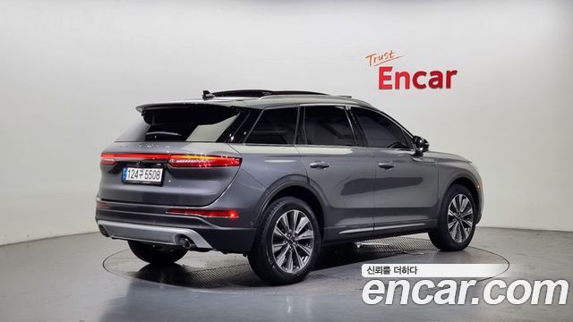 Lincoln Corsair 2.0 Reserve AWD 2021 — фото 2