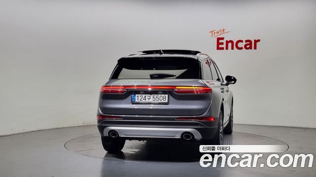 Lincoln Corsair 2.0 Reserve AWD 2021 — фото 4