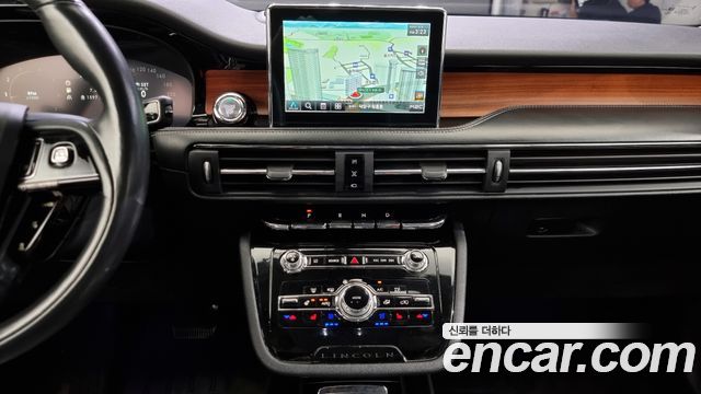 Lincoln Corsair 2.0 Reserve AWD 2021 — фото 19