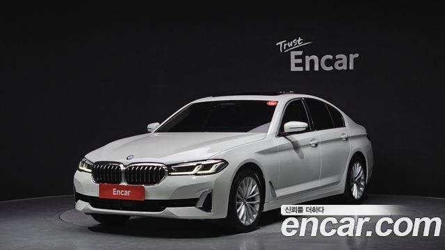 BMW 5 Series (G30) 530i Luxury