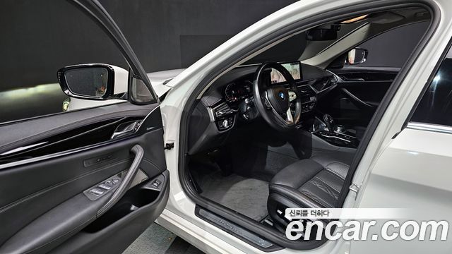 BMW 5 Series (G30) 530i Luxury 2021 — фото 10