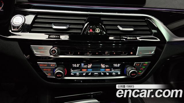 BMW 5 Series (G30) 530i Luxury 2021 — фото 17