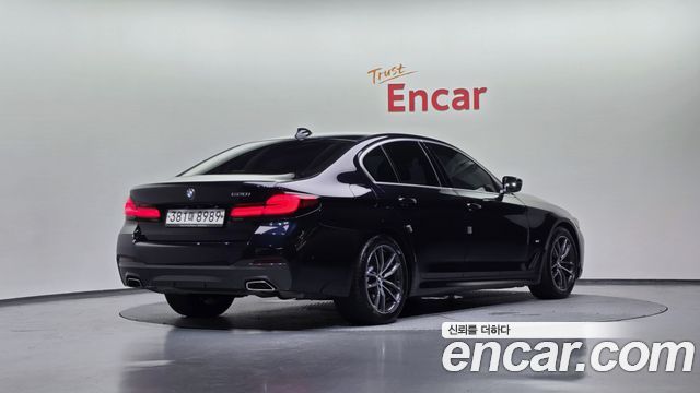 BMW 5 Series (G30) 520i M Sport 2021 — фото 2