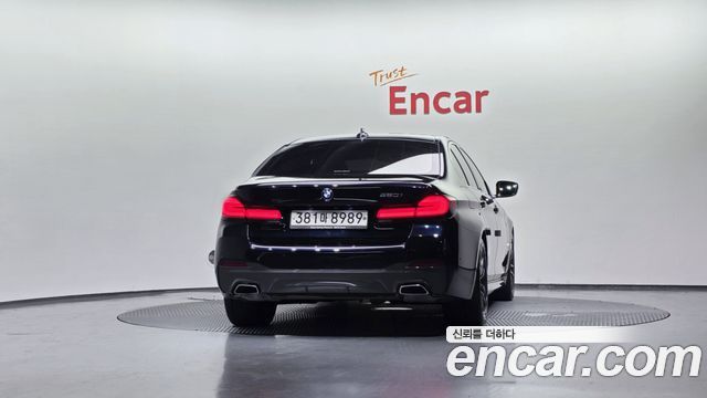 BMW 5 Series (G30) 520i M Sport 2021 — фото 4