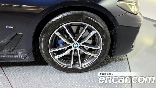 BMW 5 Series (G30) 520i M Sport 2021 — фото 5
