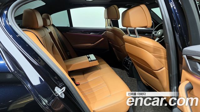 BMW 5 Series (G30) 520i M Sport 2021 — фото 12