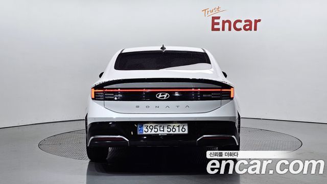Hyundai Sonata The Edge (DN8) 1.6 Turbo Premium 2024 — фото 4