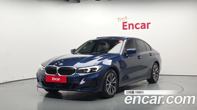 BMW 3 Series (G20) 320i 2023 — фото 1