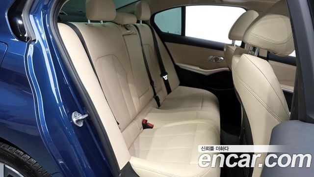 BMW 3 Series (G20) 320i 2023 — фото 16