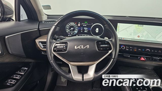 Kia K8 2.5 Gasoline 2WD Noblesse 2022 — фото 12