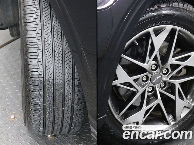 Genesis GV70 2.5T Gasoline 2WD 2022 — фото 24