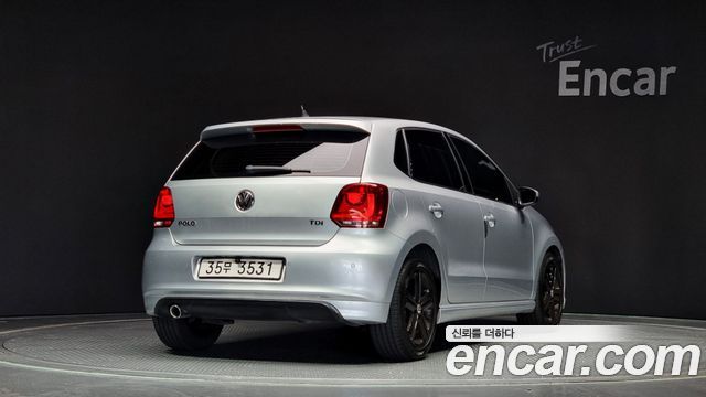 Volkswagen Polo 1.6 TDI R-Line 5th 2013 — фото 2