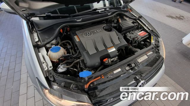 Volkswagen Polo 1.6 TDI R-Line 5th 2013 — фото 6