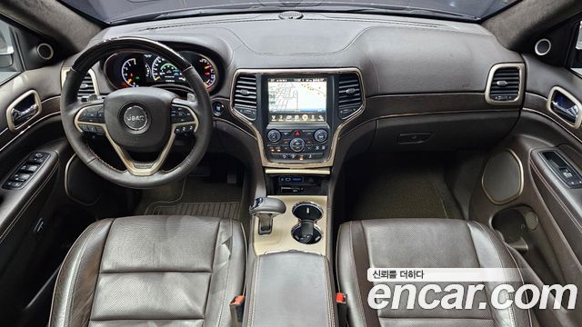 Jeep Grand Cherokee 3.0 Diesel Overland Summit WK2 2014 — фото 7