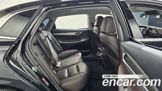Hyundai Grandeur (IG) 2.5 Premium 2022 — фото 12