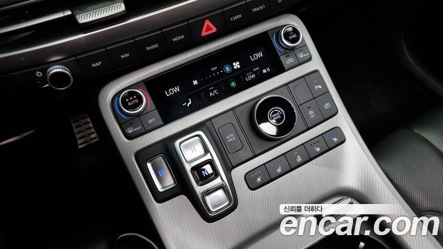 Hyundai Palisade Diesel 2.2 2WD Prestige 2023 — фото 9