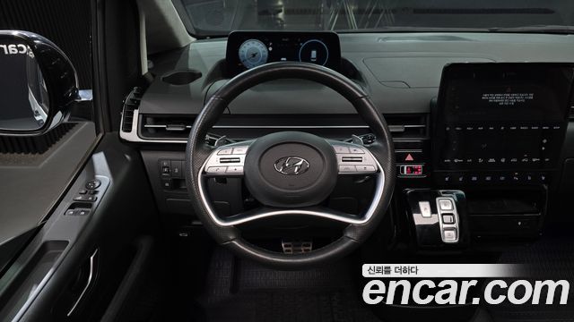 Hyundai Staria 4WD Lounge 9-Seater Inspiration 2024 — фото 13