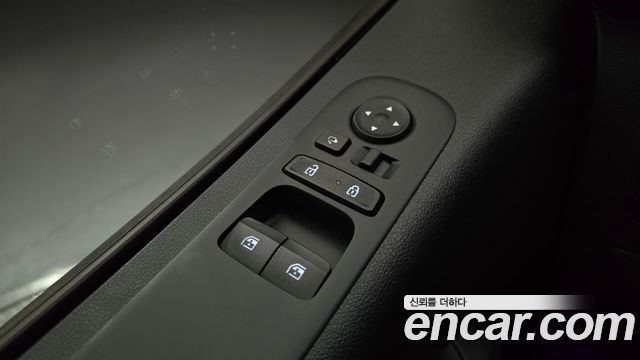 Hyundai Staria 4WD Lounge 9-Seater Inspiration 2024 — фото 17