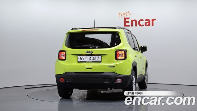 Jeep Renegade 2.4 Longitude High 2018 — фото 4